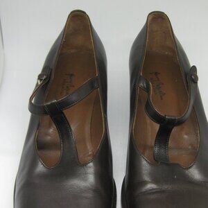 Henry Beguelin Brown Mary Janes, size 9